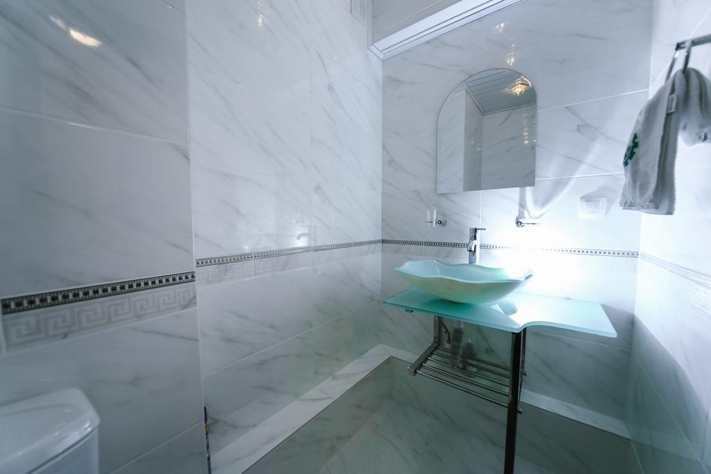 Sary Arka Hotel Pavlodar Bagian luar foto